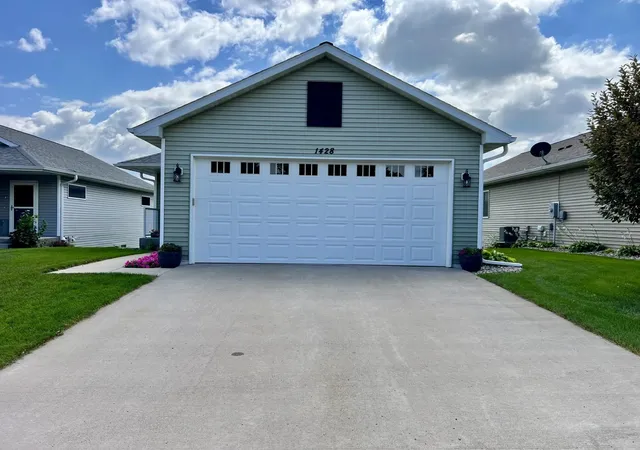 2nd image of 1428 Carl Wy, Buffalo, MN 55313 | MLS# 7133881