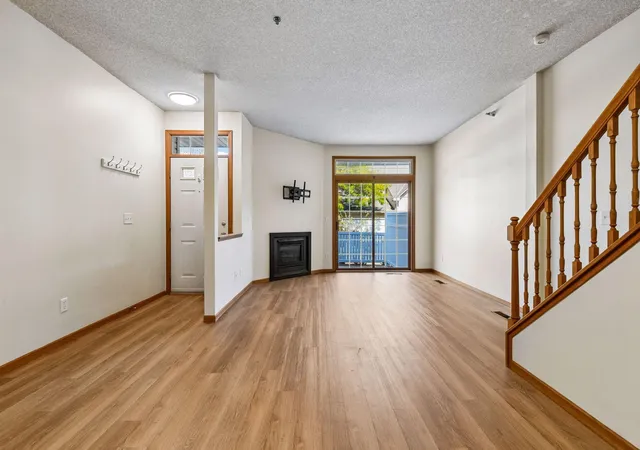 Photo 4 of Single family home for sale at 13511 Carmody Dr, Eden Prairie, MN 55344 | MLS# 7133882 | Listing updated on 2026-10-14