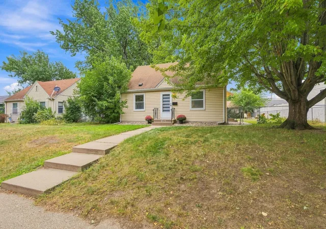 Photo 3 of Single family home for sale at 4716 Washburn Ave N, Minneapolis, MN 55430 | MLS# 7133885 | Listing updated on 2026-09-25
