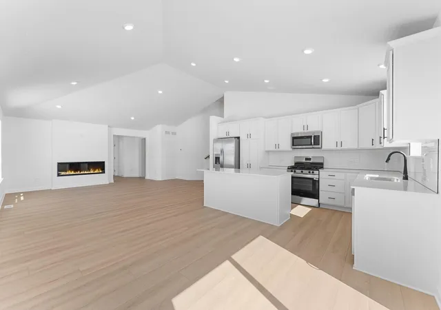 4th image of 1903 Dogwood Ct, Carver, MN 55315 | MLS# 7133887