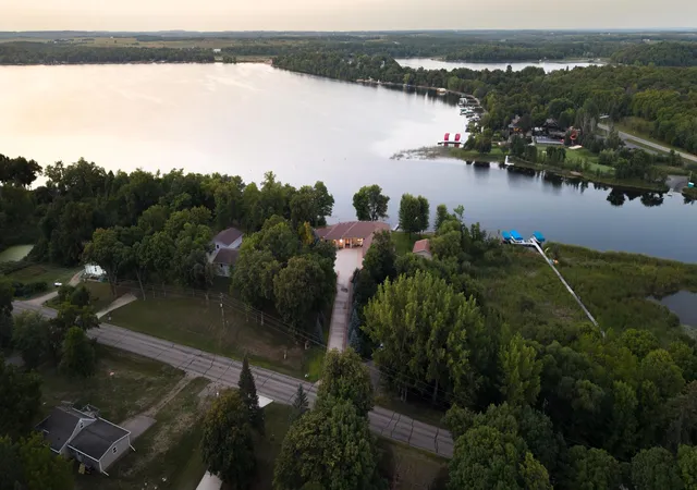 Photo 3 of Mansion for sale at 50951 Fish Lake Rd, Detroit Lakes, MN 56501 | MLS# 7133904 | Listing updated on 2026-08-30