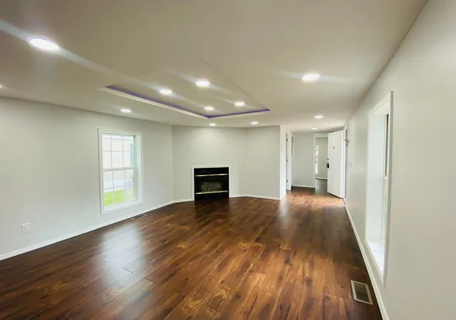 Photo 4 of Single family home for sale at 1017 Meadow Ln Ne, Ham Lake, MN 55304 | MLS# 7133912 | Listing updated on 2026-08-31