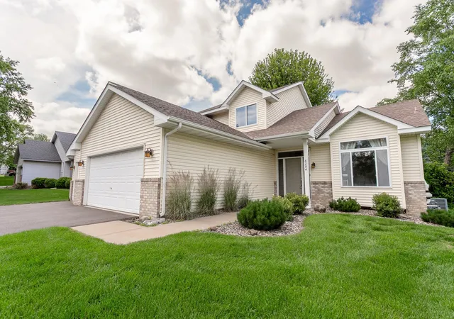 image of 8284 Ashford Rd, Woodbury, MN 55125 | MLS# 7133914