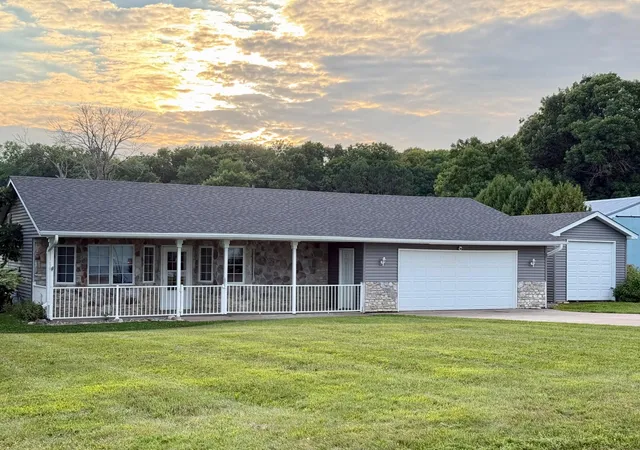 Photo 1 of Single family home for sale at 39395 Twilight Rd, Onamia, MN 56359 | MLS# 7133924 | Listing updated on 2026-09-24