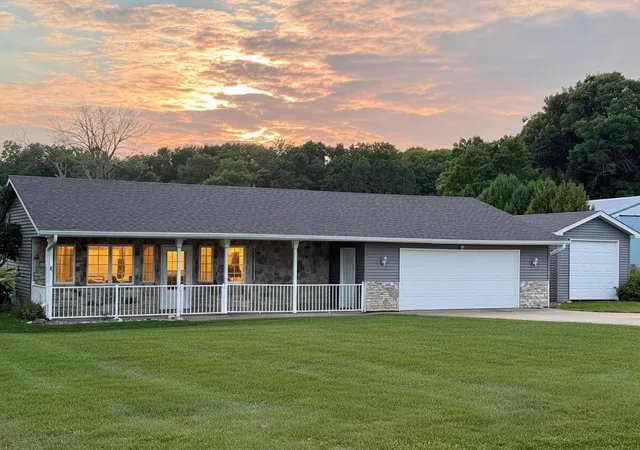 Photo 34 of Single family home for sale at 39395 Twilight Rd, Onamia, MN 56359 | MLS# 7133924 | Listing updated on 2026-09-24