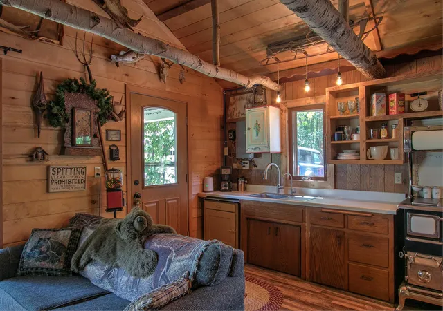 Photo 4 of Single family home for sale at 29280 Brook Park Rd, Brook Park, MN 55007 | MLS# 7133933 | Listing updated on 2026-10-05