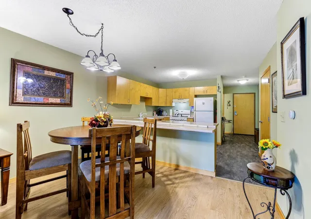 5th image of 4845 W 123rd St, Savage, MN 55378