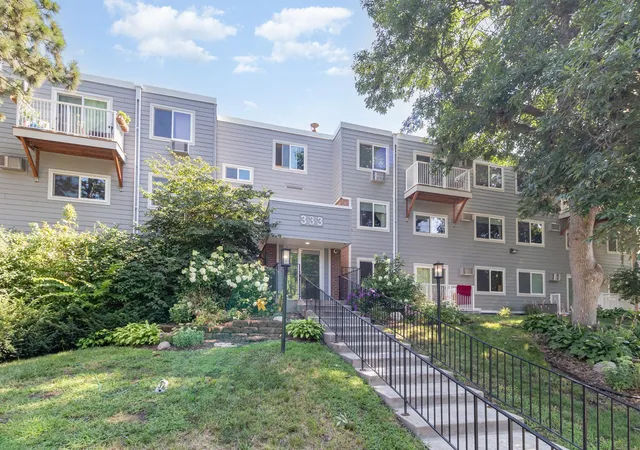 Photo 1 of Condo for sale at 333 8th St Se #316, Minneapolis, MN 55414 | MLS# 7133958 | Listing updated on 2026-10-14