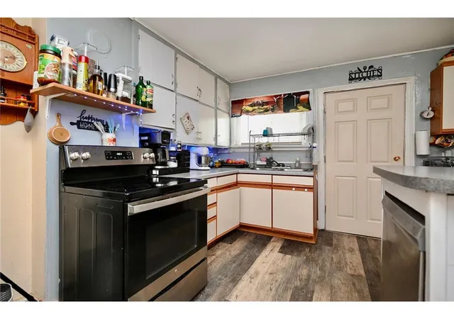 Photo 2 of Multi family home for sale at 159 E King St, Winona, MN 55987 | MLS# 7134006 | Listing updated on 2026-08-28