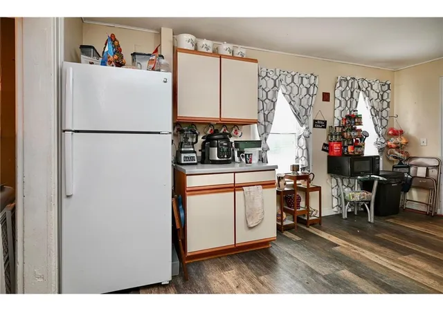 Photo 3 of House for sale at 159 E King St, Winona, MN 55987 | MLS# 7134006 | Listing updated on 2026-08-28