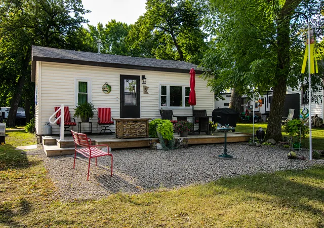 Photo 1 of Sale Pending at 3261 Smith Lake Rd Se #5, Osakis, MN 56360 | MLS# 7134018 | Listing updated on 2026-08-28
