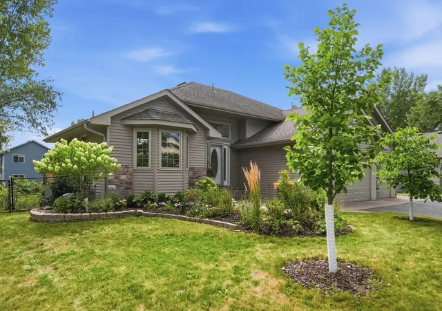 Photo 1 of Single family home for sale at 6181 152nd Street N, Hugo, MN 55038 | MLS# 7134022 | Listing updated on 2026-10-08