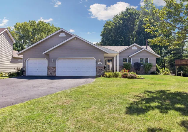 Photo 1 of Single family home for sale at 3180 Cuneen Trl, Inver Grove Heights, MN 55076 | MLS# 7134040 | Listing updated on 2026-09-17