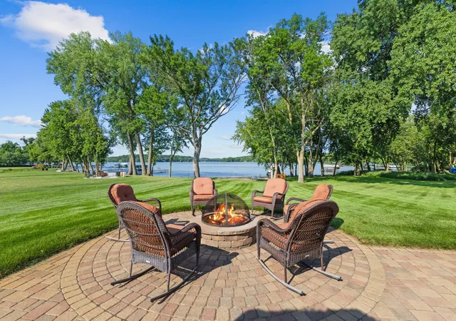 Photo 2 of Single family home for sale at 11344 Circle Ridge Ln, Faribault, MN 55021 | MLS# 7134073 | Listing updated on 2026-09-04