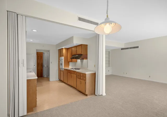 Photo 3 of Condo for sale at 3540 James Ave S #106, Minneapolis, MN 55408 | MLS# 7134078 | Listing updated on 2026-09-18