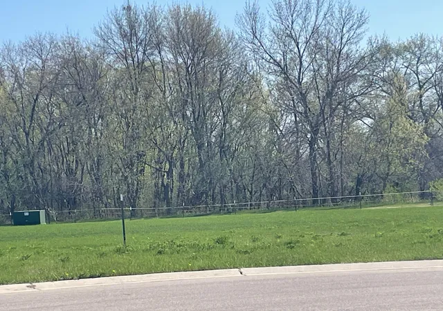 Land for sale at 210 19Th Street Cir Ne, Barnesville, MN 56514 | MLS# 7134088
