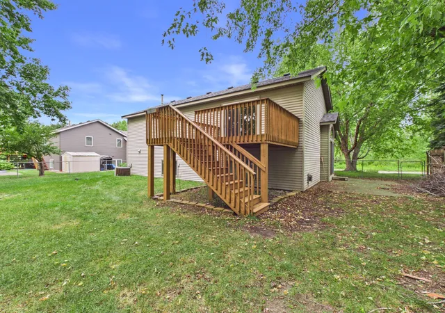 Photo 2 of Single family home for sale at 822 4th St N, Sartell, MN 56377 | MLS# 7134125 | Listing updated on 2026-09-12