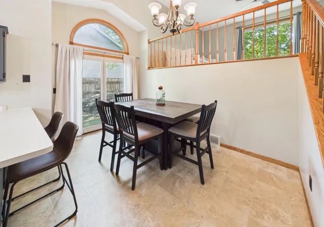 Photo 4 of Single family home for sale at 822 4Th St N, Sartell, MN 56377 | MLS# 7134125 | Listing updated on 2026-09-30