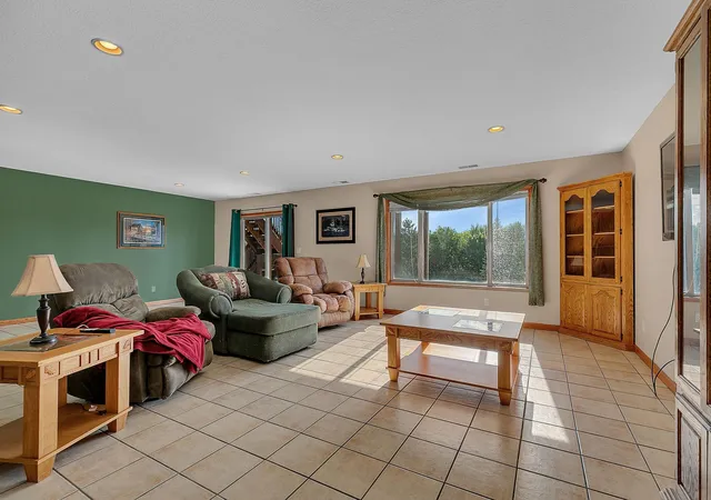 Photo 3 of Single family home for sale at 2010 Balsam Ln, Rockford, MN 55373 | MLS# 7134145 | Listing updated on 2026-10-22