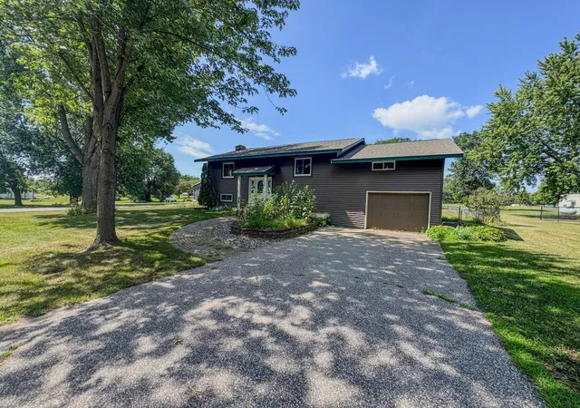 Photo 2 of Sale Pending at 1226 N Herman St, Buffalo City, WI 54622 | MLS# 7134159 | Listing updated on 2026-08-29