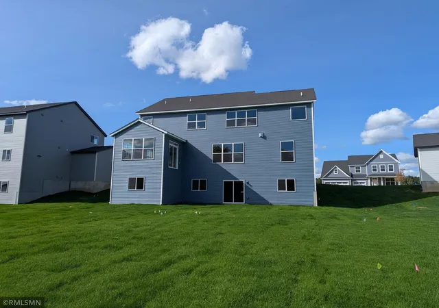 Photo 3 of Single family home for sale at 1670 Meadows Dr Ne, East Bethel, MN 55011 | MLS# 7134162 | Listing updated on 2026-10-08