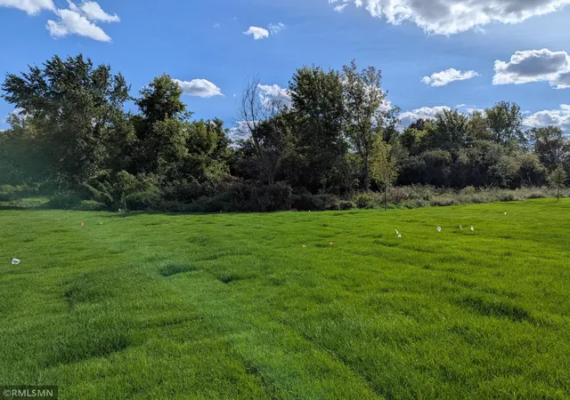 Photo 3 of Single family home for sale at 1670 Meadows Dr Ne, East Bethel, MN 55011 | MLS# 7134162 | Listing updated on 2026-10-08