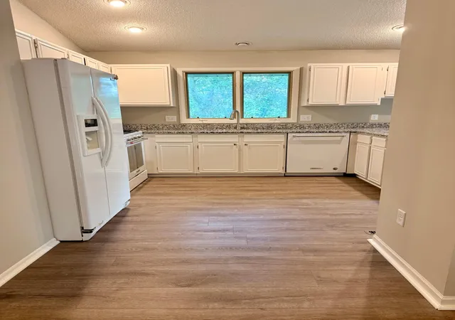 Photo 3 of Single family home for sale at 5224 Seabury Rd, Mound, MN 55364 | MLS# 7134173 | Listing updated on 2026-09-10