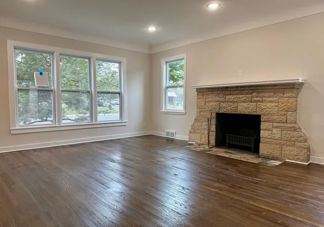 Photo 3 of Single family home for sale at 1496 Hamline Ave N, Saint Paul, MN 55108 | MLS# 7134202 | Listing updated on 2026-08-28