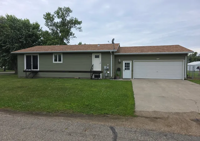 Photo 35 of Single family home for sale at 221 Gay St, Rutland, ND 58067 | MLS# 7134204 | Listing updated on 2026-09-03