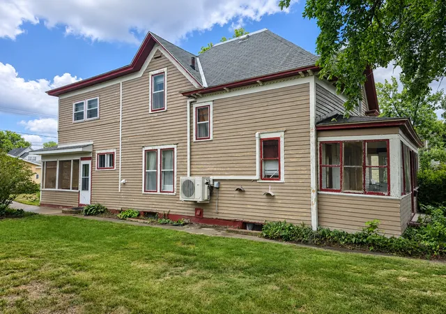 Photo 3 of Single family home for sale at 709 Pine St S, Sauk Centre, MN 56378 | MLS# 7134205 | Listing updated on 2026-09-21