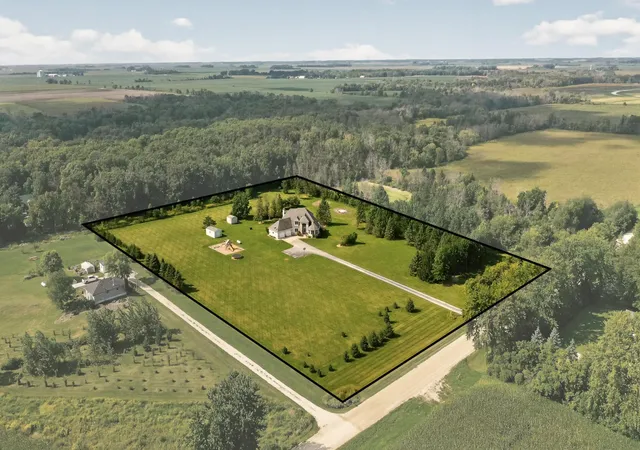 Single family home for sale at 13787 630Th St, Claremont, MN 55924 | MLS# 7134227