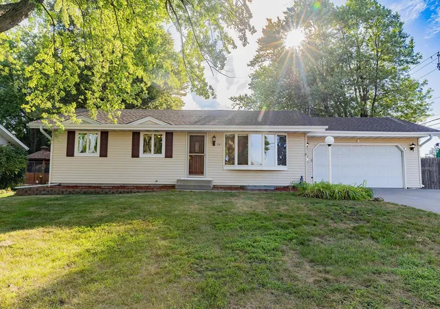 Photo 1 of Sale Pending at 801 Continental Dr, New Brighton, MN 55112 | MLS# 7134272 | Listing updated on 2026-09-12