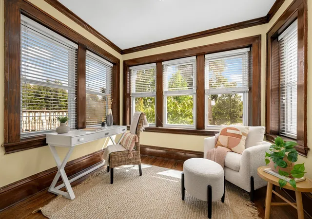Photo 2 of Condo for sale at 641 Marshall Ave #4, Saint Paul, MN 55104 | MLS# 7134296 | Listing updated on 2026-09-10