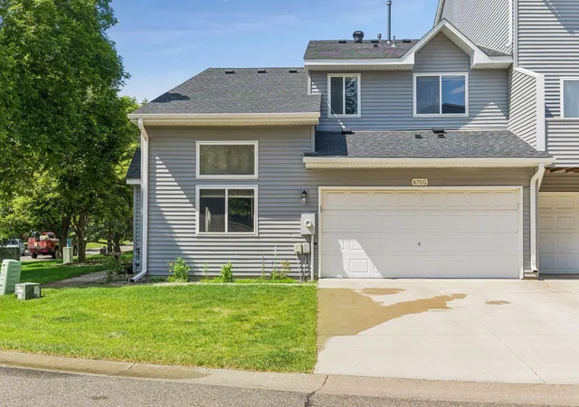 Photo 1 of Single family home for sale at 670 Kingfisher Ln #G, Woodbury, MN 55125 | MLS# 7134302 | Listing updated on 2026-09-14