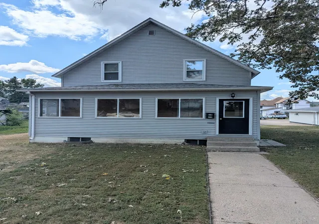 Photo 2 of Single family home for sale at 319 Watkins St, Mora, MN 55051 | MLS# 7134313 | Listing updated on 2026-09-02