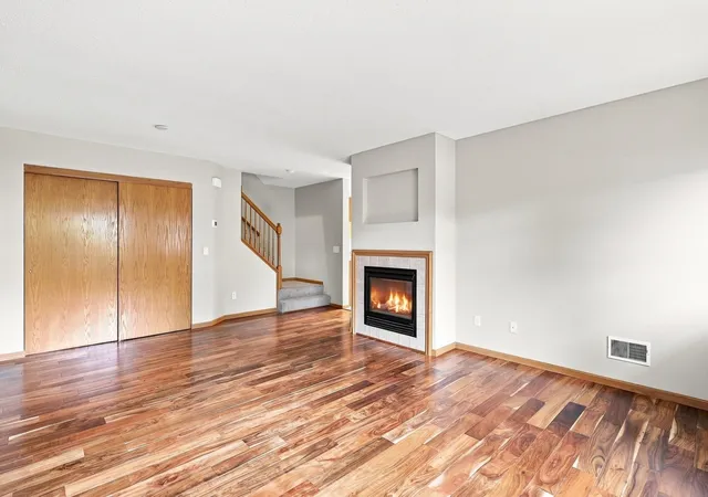 Photo 2 of Single family home for sale at 1216 Elmwood Ave, Shakopee, MN 55379 | MLS# 7134316 | Listing updated on 2026-09-14