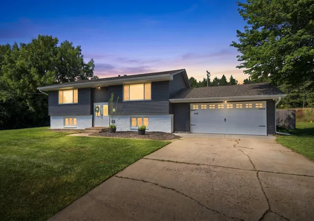 Photo 1 of Single family home for sale at 10201 209th Street N, Forest Lake, MN 55025 | MLS# 7134322 | Listing updated on 2026-09-08
