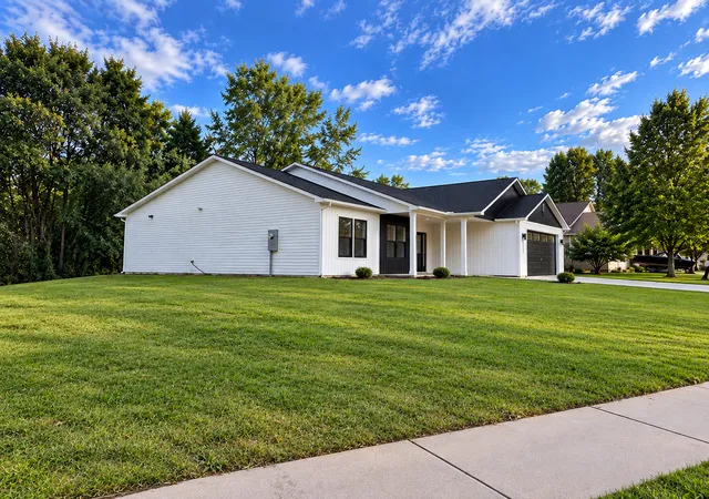 Photo 2 of Single family home for sale at 13306 Ivy St, Becker, MN 55308 | MLS# 7134328 | Listing updated on 2026-10-07