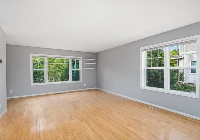 Photo 3 of Single family home for sale at 1811 3rd Street Ne, Minneapolis, MN 55418 | MLS# 7134331 | Listing updated on 2026-09-19