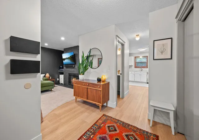 Photo 3 of Single family home for sale at 235 Kent St, Saint Paul, MN 55102 | MLS# 7134349 | Listing updated on 2026-10-29