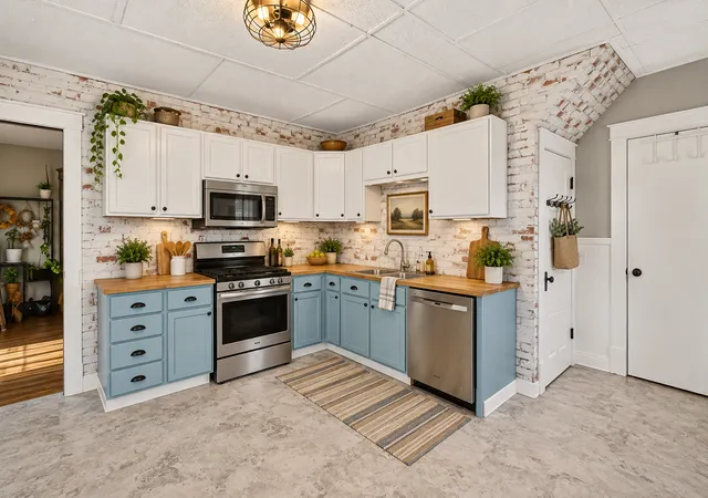 Photo 3 of Single family home for sale at 460 1st Avenue Sw, Harmony, MN 55939 | MLS# 7134353 | Listing updated on 2026-10-21
