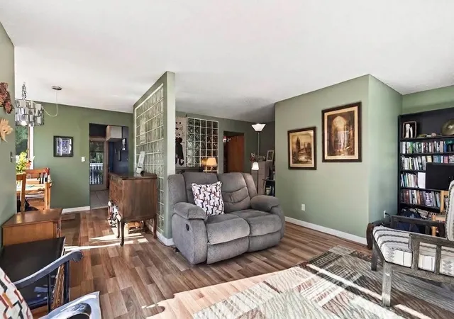 Photo 3 of Multi family home for sale at 3059 Lake Shore Dr #A, Minneapolis, MN 55416 | MLS# 7134359 | Listing updated on 2026-10-22