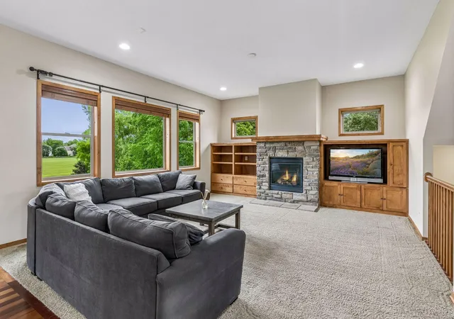 Photo 3 of Single family home for sale at 18274 Imagery Ln, Lakeville, MN 55044 | MLS# 7134389 | Listing updated on 2026-10-05