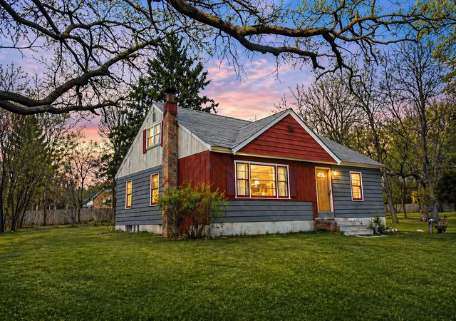 Photo 3 of Land for sale at 26750 Smithtown, Excelsior, MN 55331 | MLS# 7134442 | Listing updated on 2026-09-02