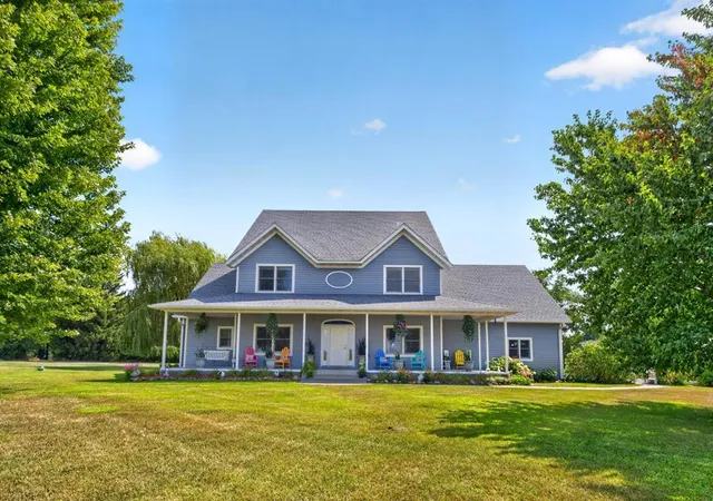 Photo 3 of Single family home for sale at 34693 Wells Creek Ct, Frontenac, MN 55026 | MLS# 7134465 | Listing updated on 2026-09-01