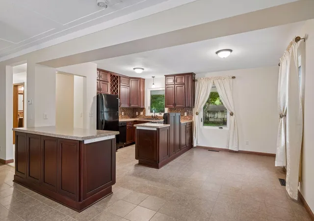 Photo 3 of Single family home for sale at 1309 10Th St Sw, Willmar, MN 56201 | MLS# 7134466 | Listing updated on 2026-08-30