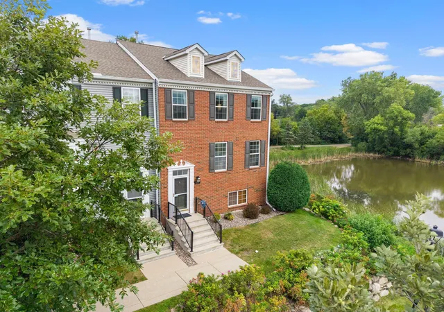 Photo 2 of Sale Pending at 510 Village Pkwy, Circle Pines, MN 55014 | MLS# 7134471 | Listing updated on 2026-10-05