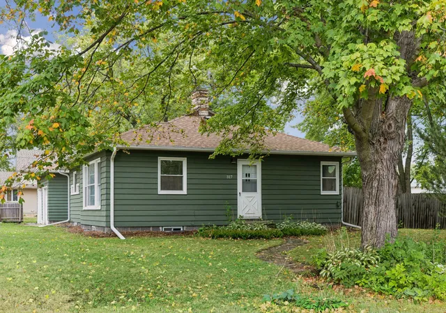 Photo 2 of Single family home for sale at 317 Franklin Ave Sw, Watertown, MN 55388 | MLS# 7134477 | Listing updated on 2026-09-14