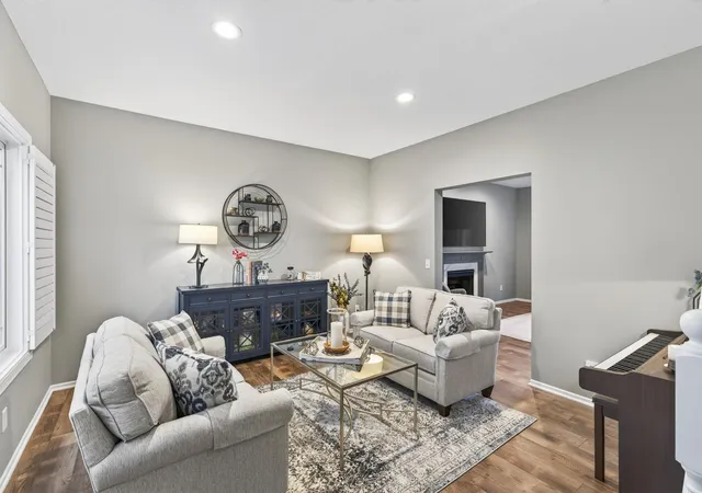 Photo 3 of Single family home for sale at 8939 Heatherton Ridge Dr, Savage, MN 55378 | MLS# 7134480 | Listing updated on 2026-09-23