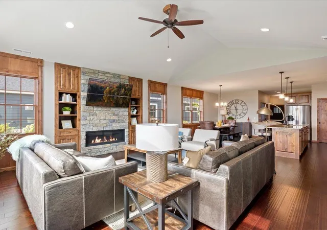 Photo 3 of Single family home for sale at 7871 Chickasaw Cir, Pequot Lakes, MN 56472 | MLS# 7134490 | Listing updated on 2026-09-04